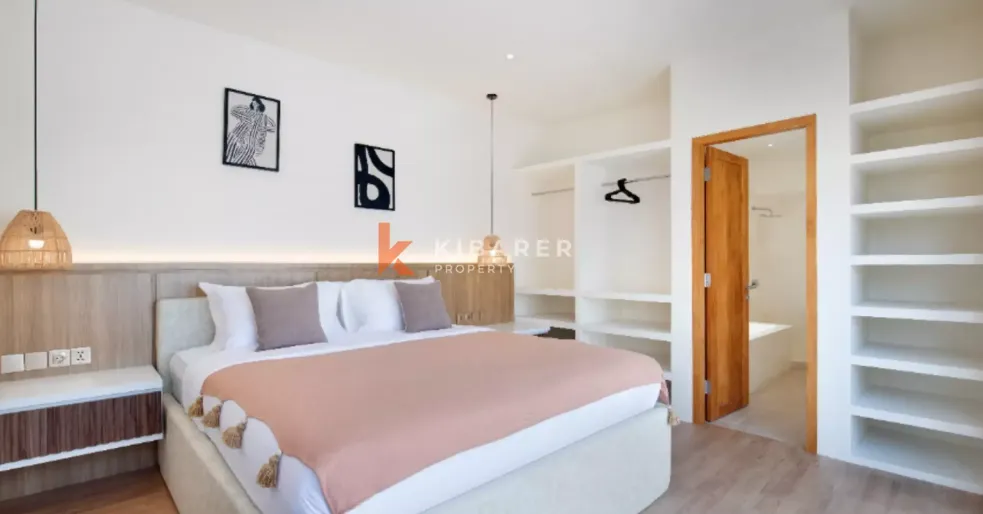 Walkable Berawa Living - Modern Three Bedroom Enclosed Villa, 3-bed villa for rent in Canggu – photo 2 of 15