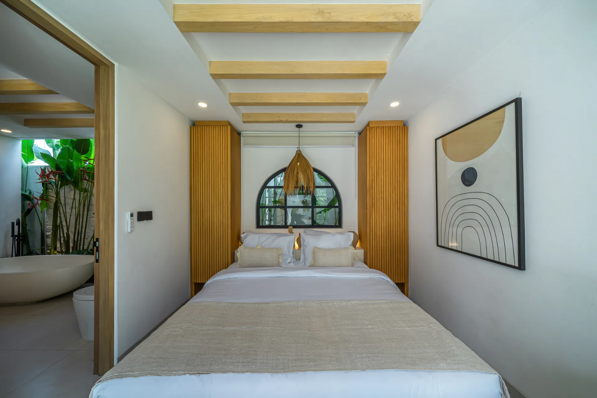 Villa Savani - Brand New Modern Tropical 3-Bedroom Villa in Cemagi, 3-bed villa for rent in Pererenan – photo 7 of 15