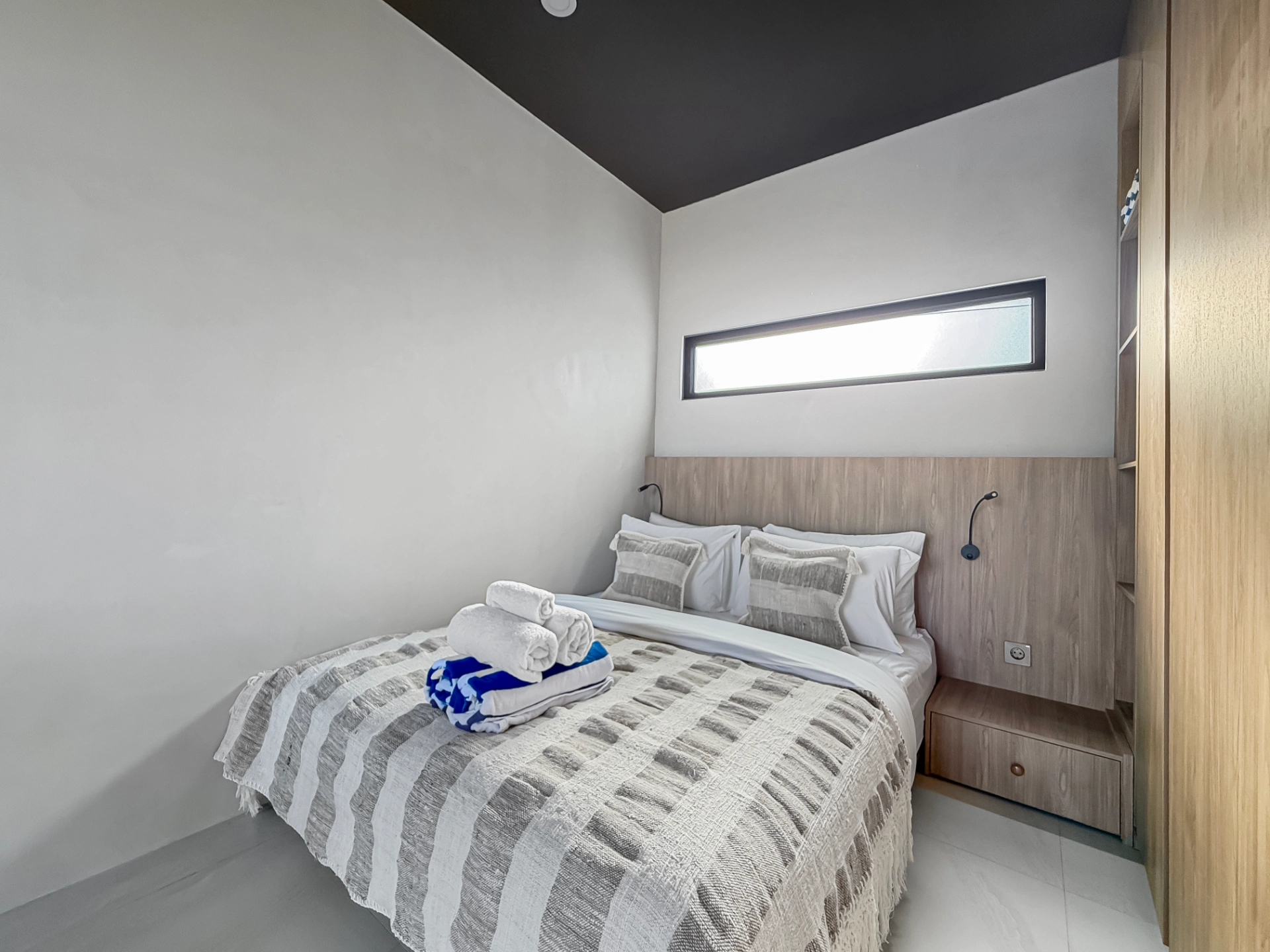 Stylish Loft With Private Pool By Local Property Team, 1-bed villa for rent in Canggu – photo 8 of 10