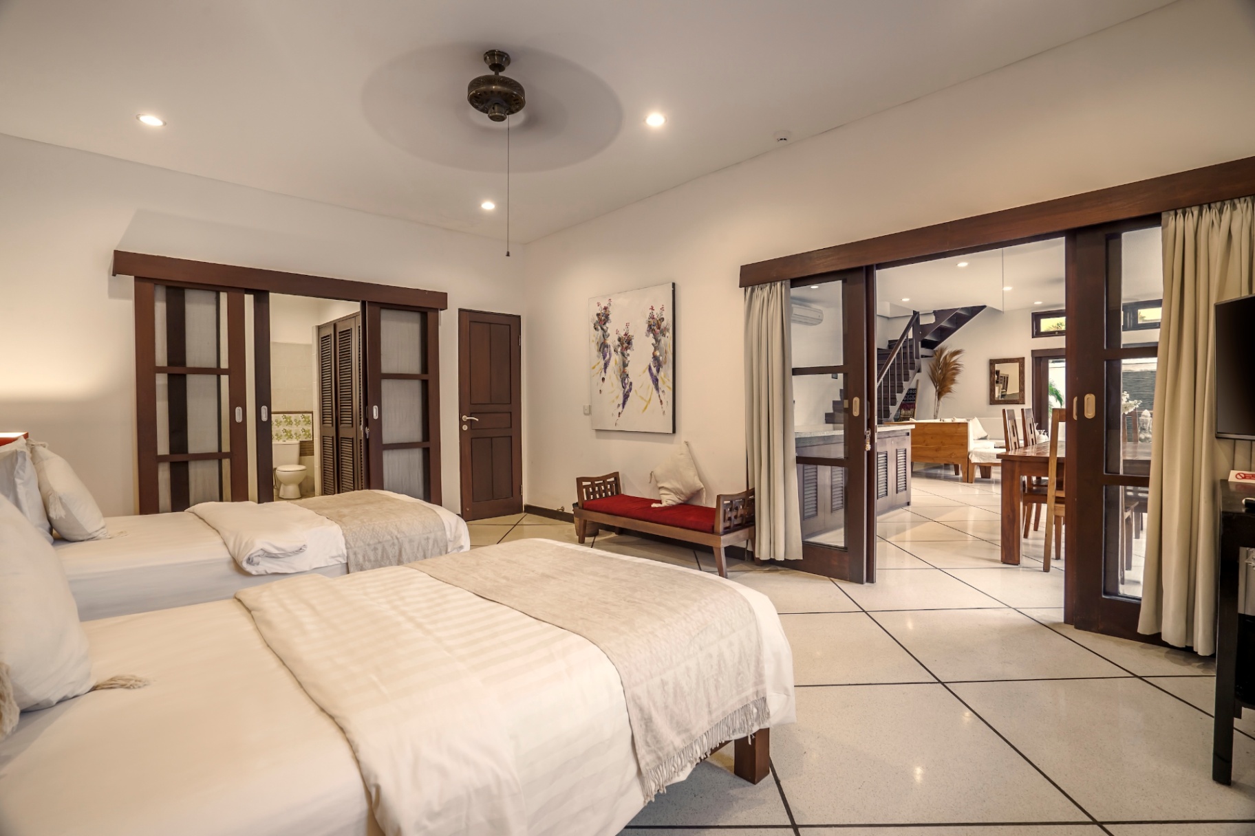 Villa Gading - Stunning 4BD Villa near Seminyak Beach, 4-bed villa for rent in Seminyak – photo 9 of 15