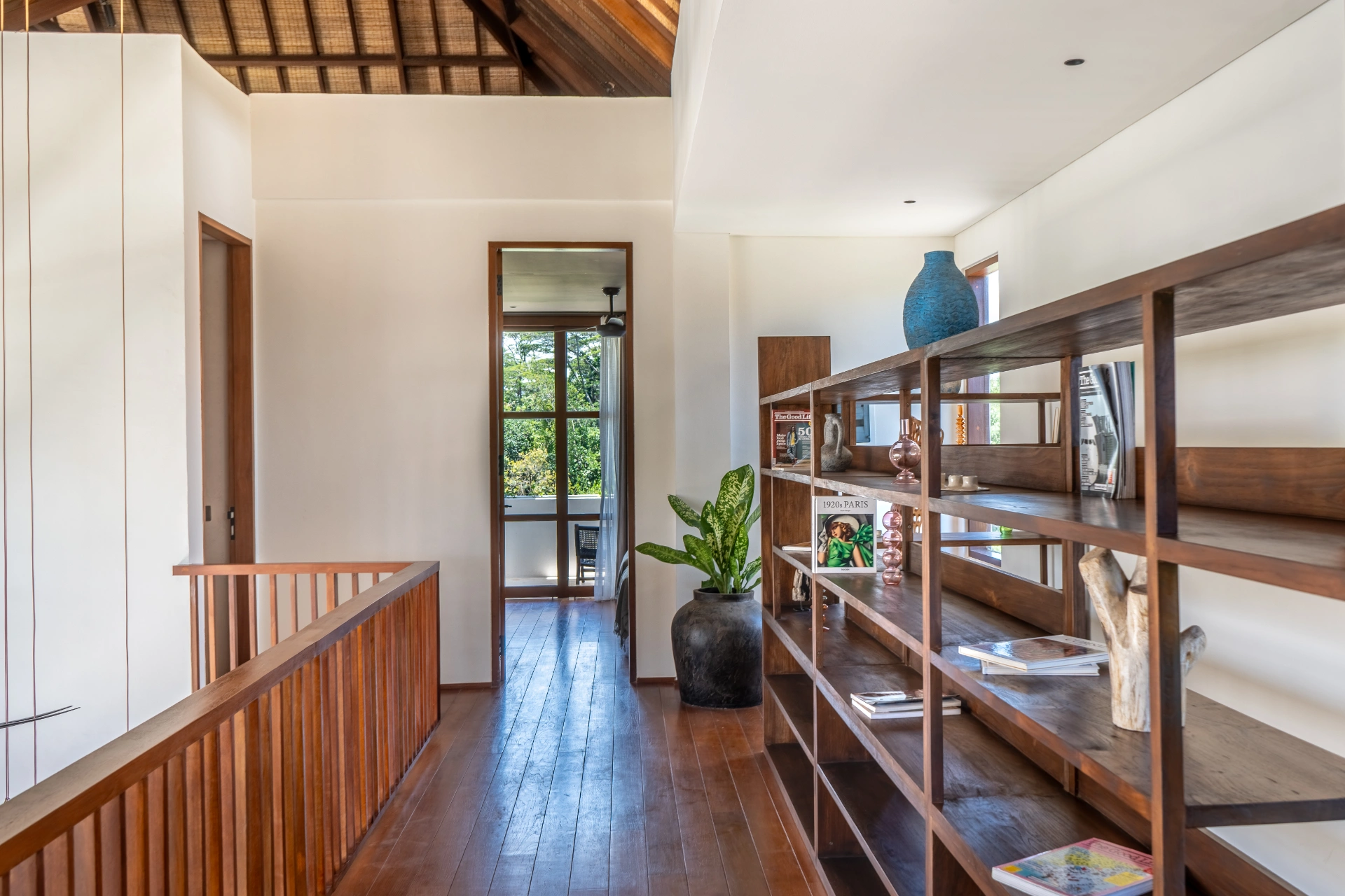 6 Bedroom Brand New Luxury Villa in Nyanyi, 6-bed villa for rent in Pererenan – photo 14 of 15