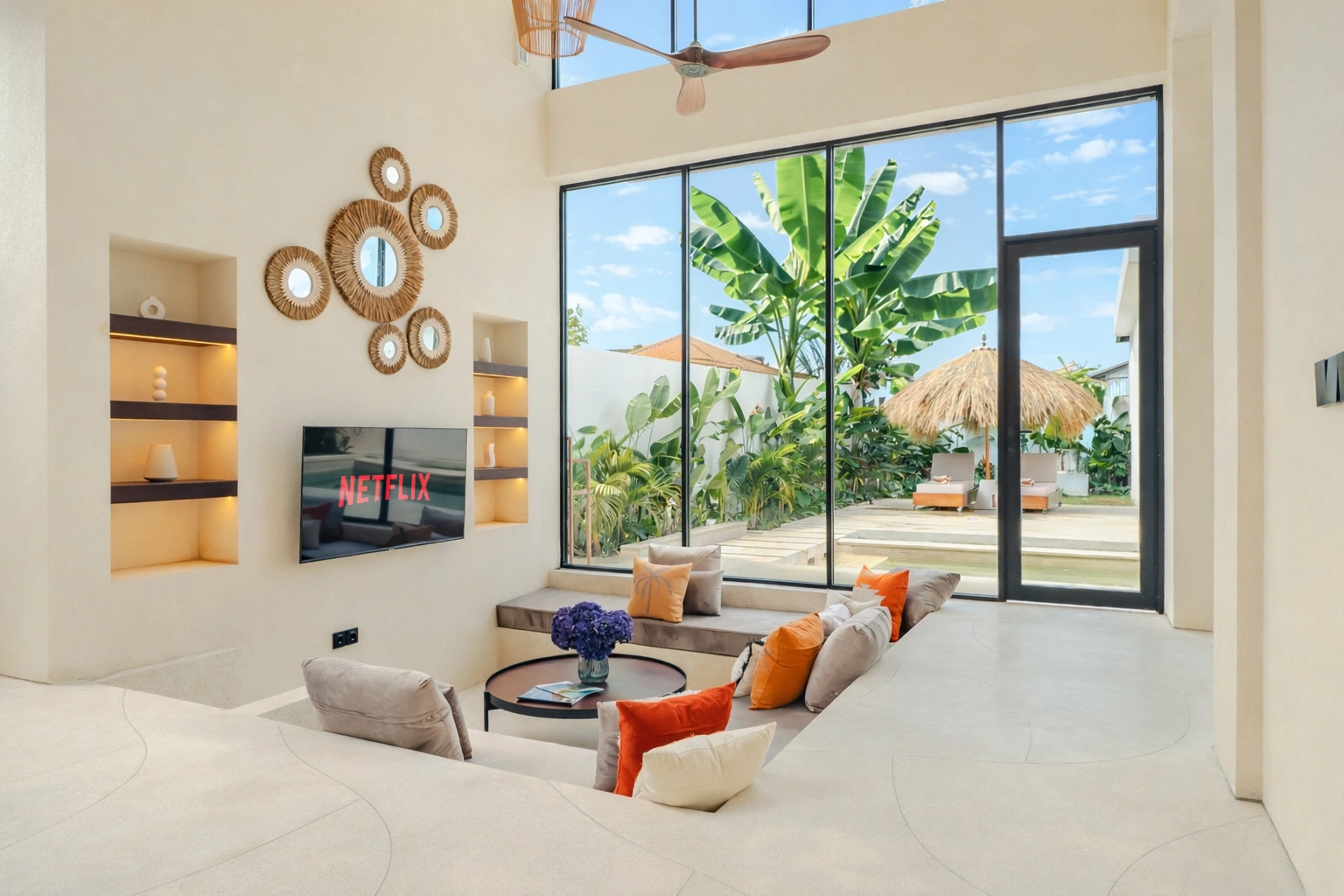 NEW 4BR Aquamarine II Canggu, Batu Bolong/5mins to Beach/Rooftop+pool, 4-bed villa for rent in Canggu – photo 3 of 15