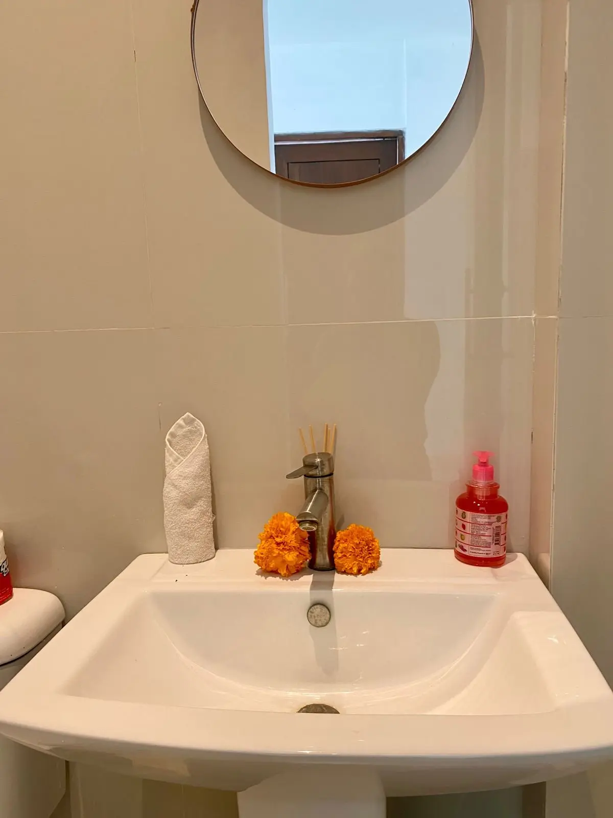 NEWLY RENOVATED - 2 Bedroom Modern Pool Villa in CANGGU, 2-bed villa for rent in Canggu – photo 5 of 15