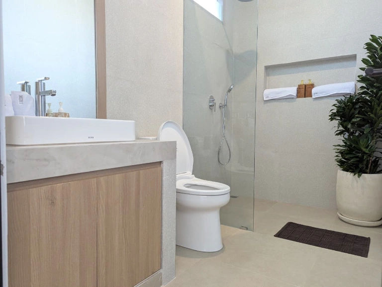 New costruction Villa in Berawa, 2-bed villa for rent in Canggu – photo 9 of 15