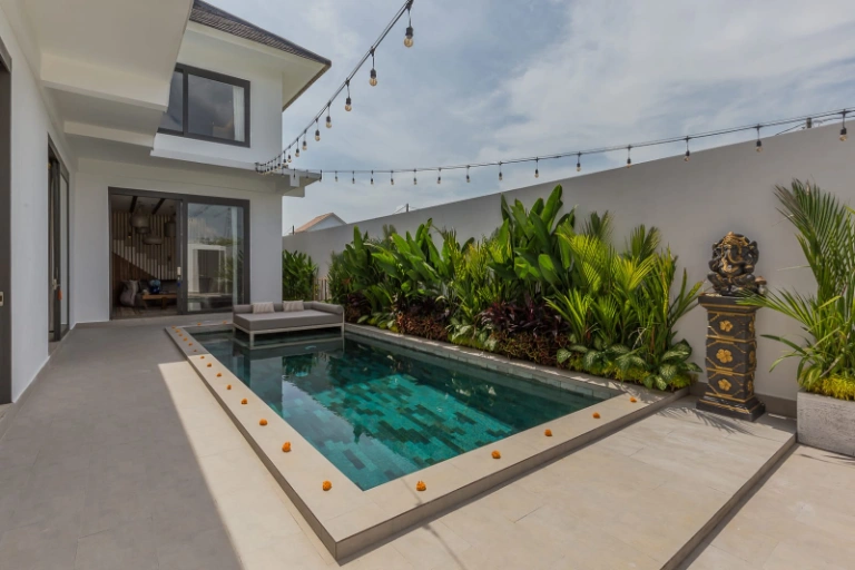 Luxury 3 Bedroom Private Villa in Umalas, 3-bed villa for rent in Canggu – photo 8 of 15