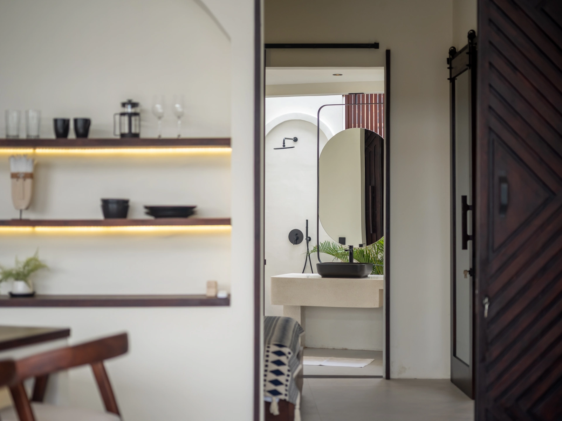 1 Bedroom Modern Villa for Monthly and Yearly Rent Close to Cemagi Beach, 1-bed villa for rent in Seseh – photo 9 of 15