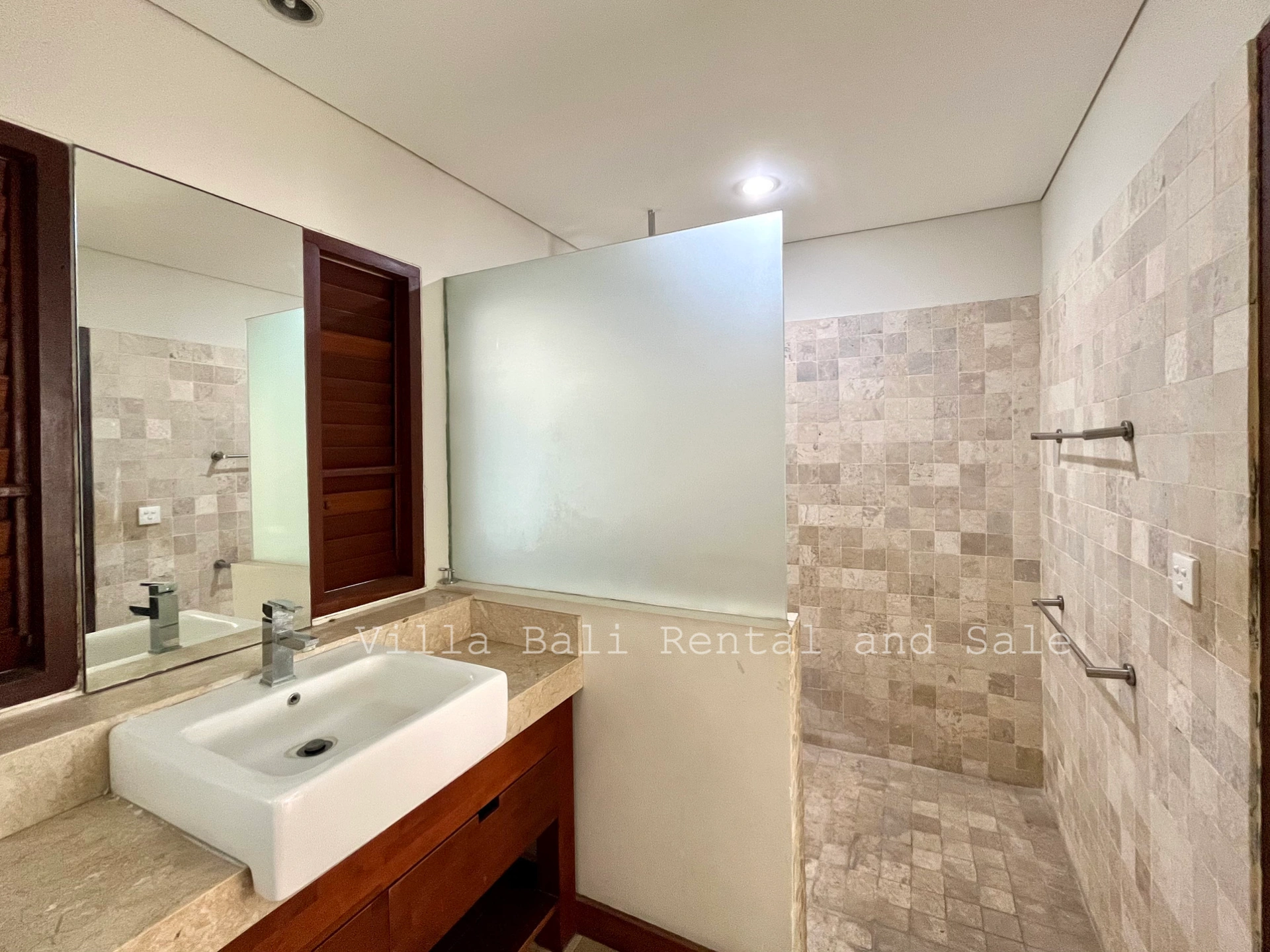 Cozy 2-Bedroom Villa in Quiet Umalas, 2-bed villa for rent in Canggu – photo 10 of 12