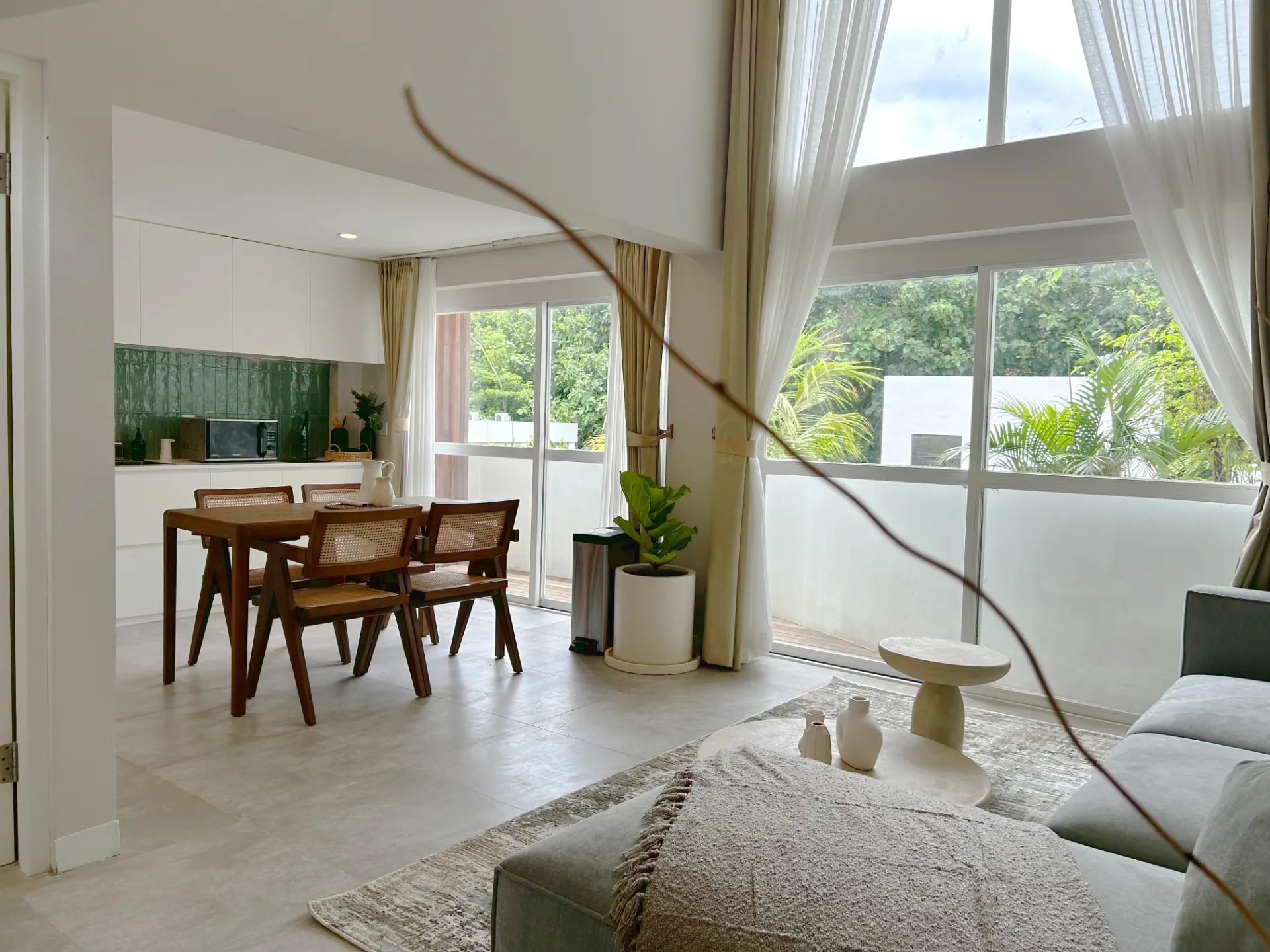 Tropicana Bingin- Modern and Cozy Loft Style in Bingin Uluwatu, 1-bed villa for rent in Uluwatu – photo 2 of 15