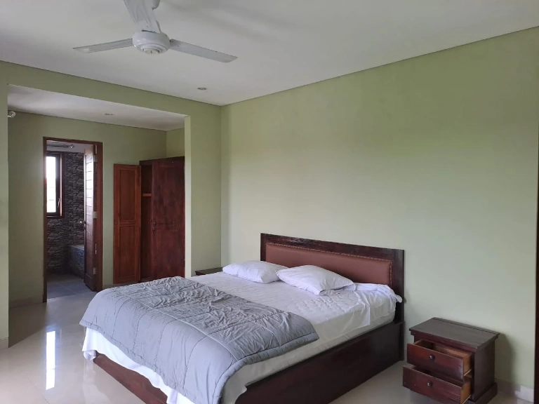 3 Bedroom Villa in Tumbak Bayuh, 3-bed villa for rent in Pererenan – photo 5 of 9