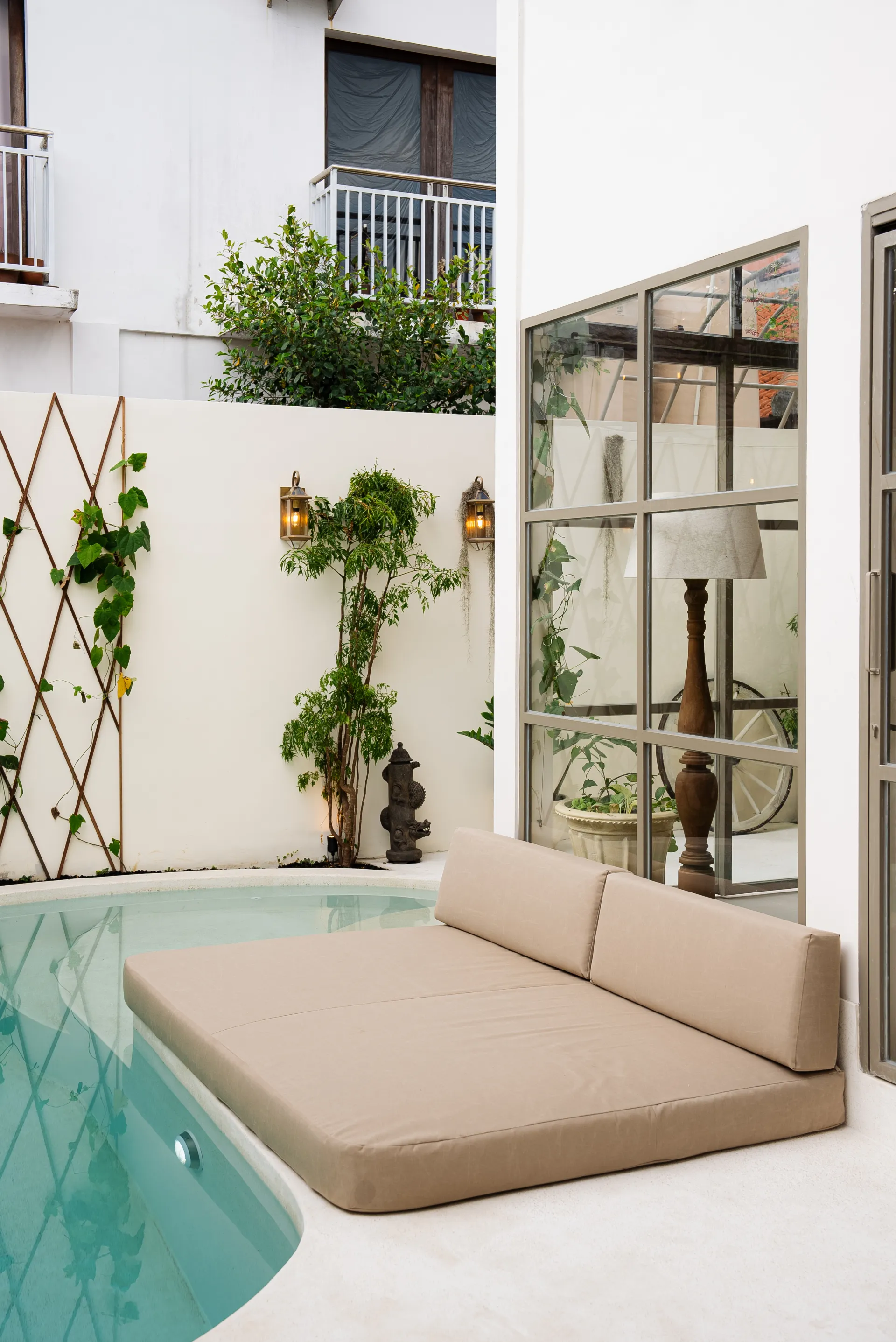 Park 97 - Sunlit Bohemian Villa with Private Pool in Canggu, 2-bed villa for rent in Canggu – photo 4 of 15