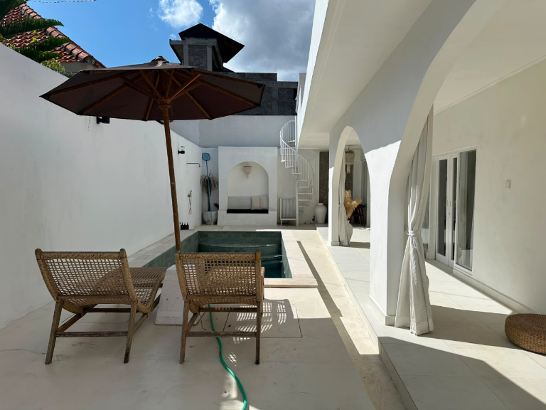 Villa For Rent 2 Bed In Padonan,Badung,Bali, 2-bed villa for rent in Canggu – photo 10 of 13