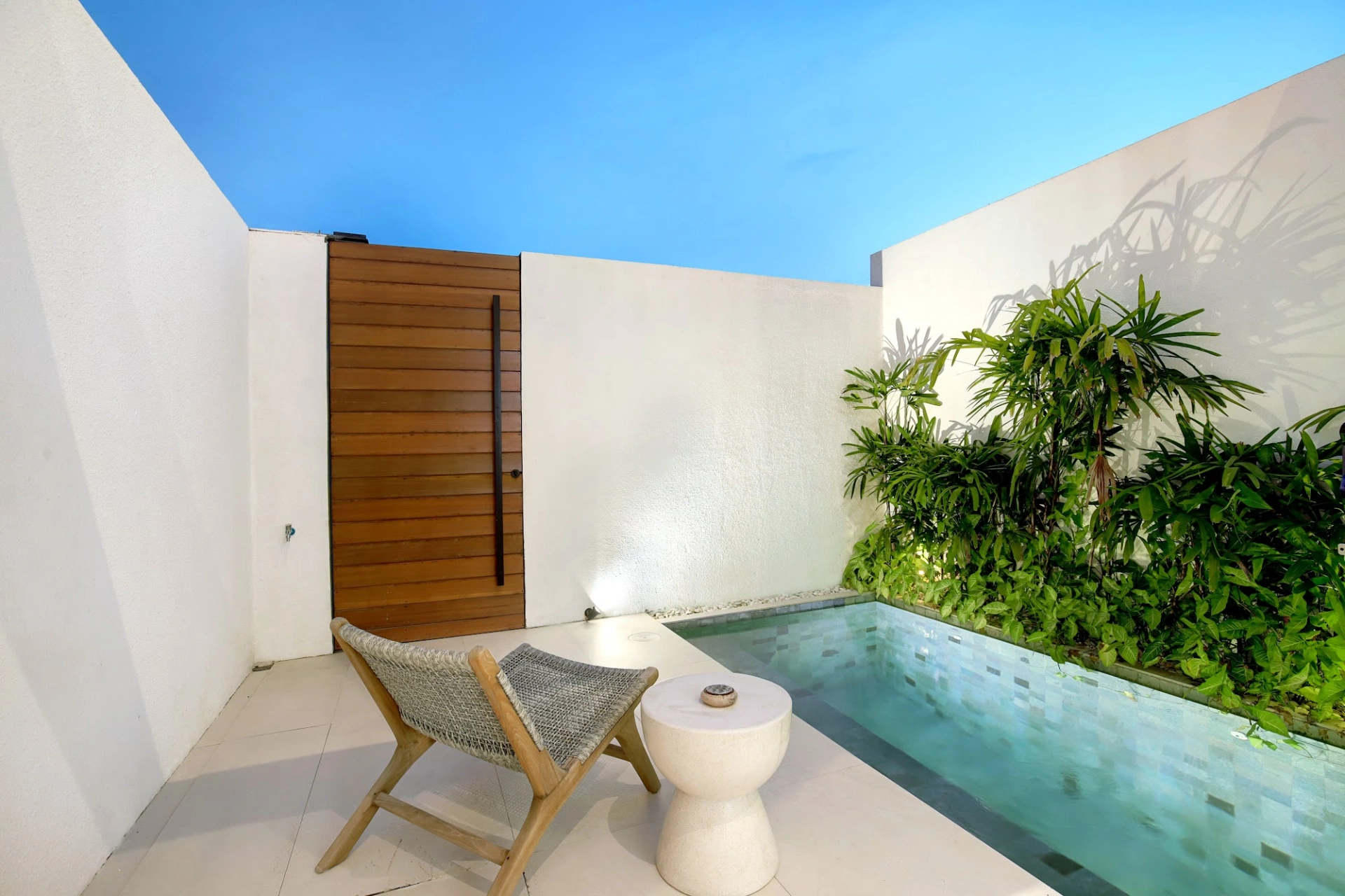 Modern 2BR Townhouse w/ Private Pool and Dedicated Workspace, 2-bed villa for rent in Canggu – photo 12 of 15