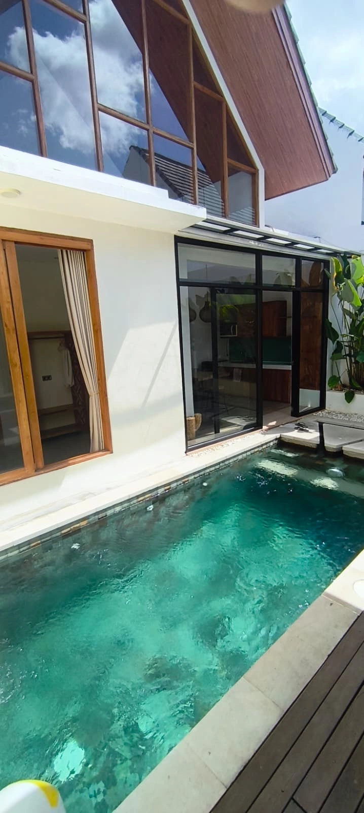 Do Greg- for Rent Modern Minimalish Villa Located at Kerobokan, 1-bed villa for rent in Kuta – photo 2 of 15