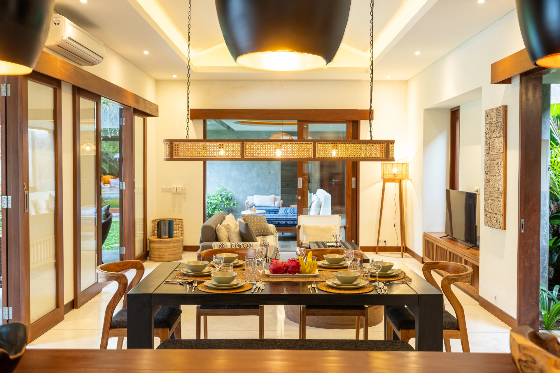 Just Residence - 3BR Landscaped Pool Villa & Nature Views, 3-bed villa for rent in Canggu – photo 7 of 15