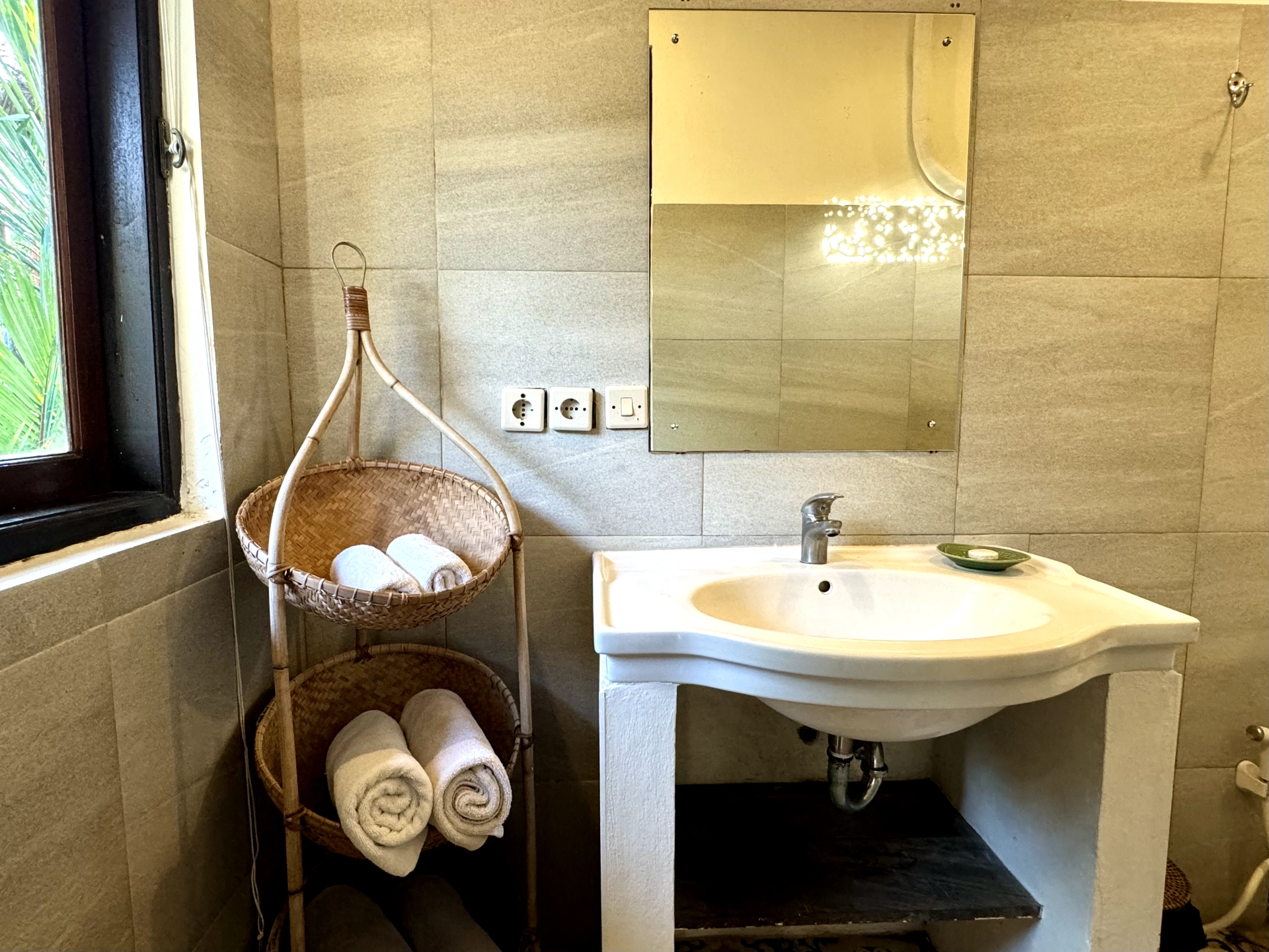 Traditional Villa 5BR near Seseh, 5-bed villa for rent in Seseh – photo 7 of 15