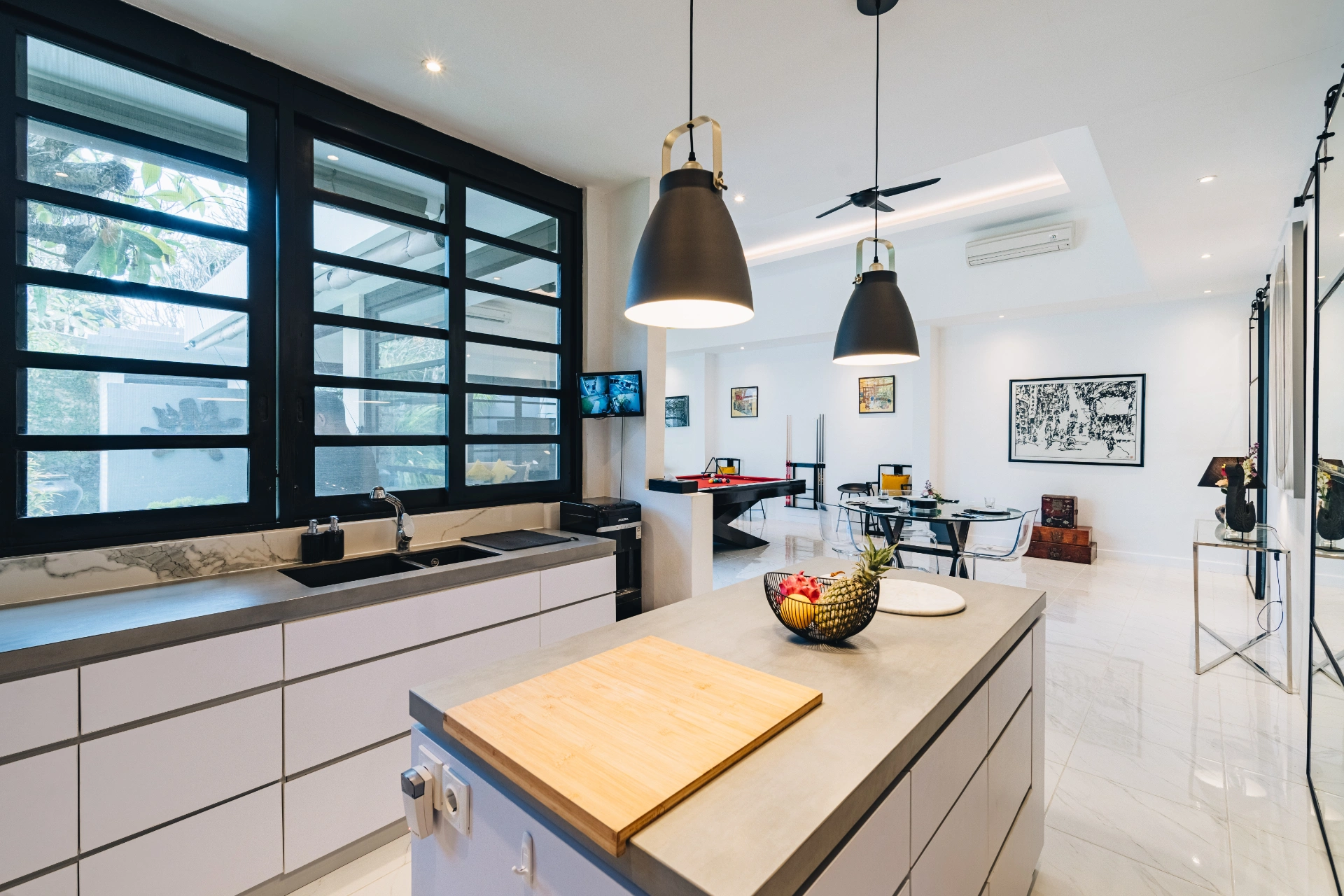 Luxury 3BR Villa | Private Pool, Billiards & Sound, 3-bed villa for rent in Canggu – photo 8 of 15