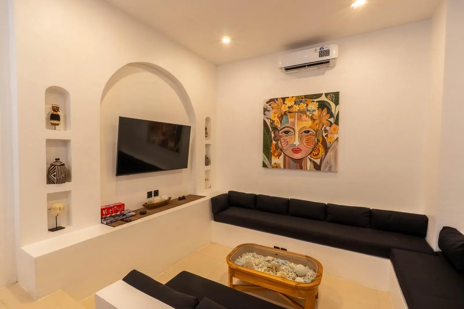 Villa For Rent 3 Bed In Berawa,Tibubeneng Bali, 3-bed villa for rent in Canggu – photo 2 of 15