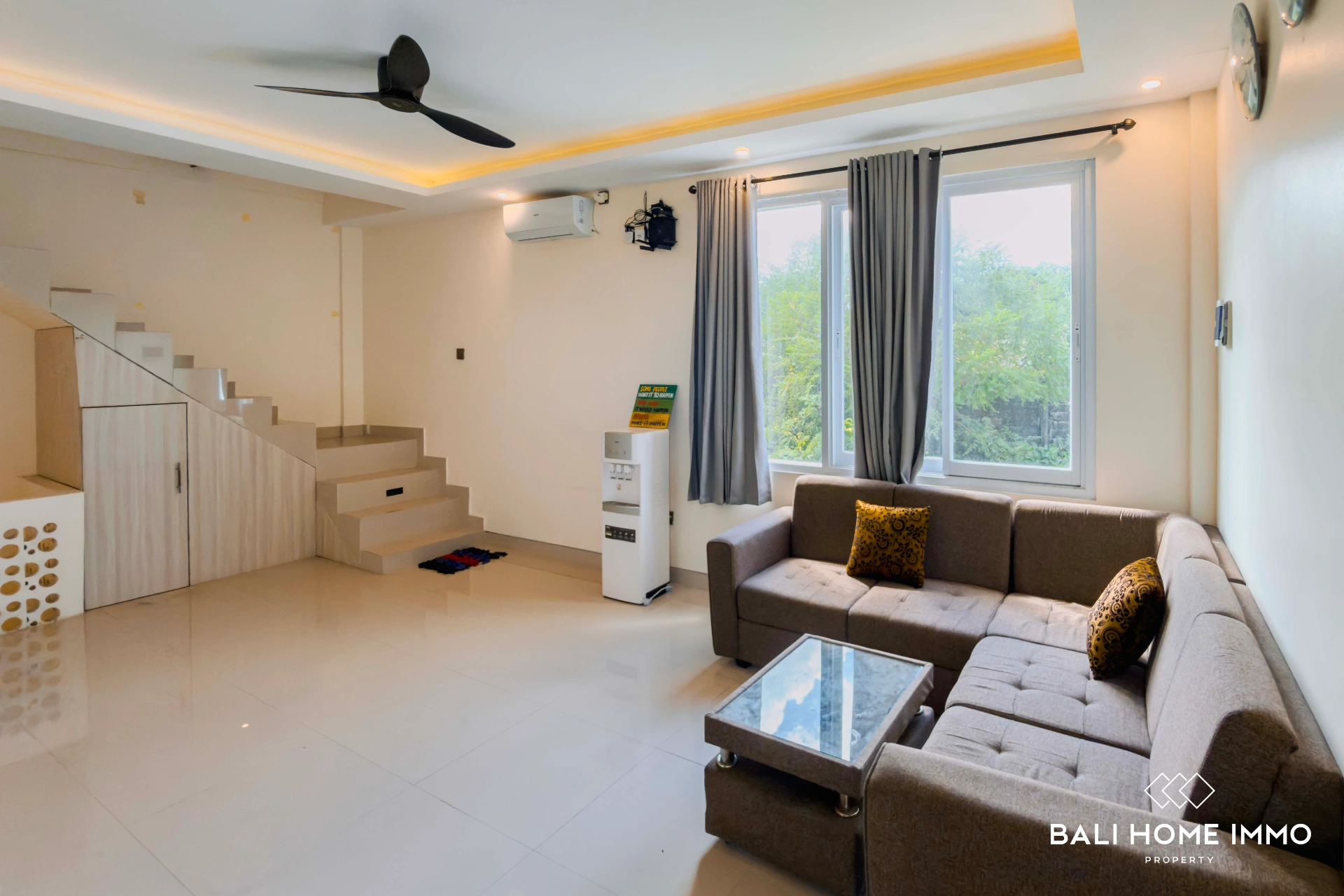 Cozy 3 Bedrooms Villa for Sale & Rent in Ungasan, 3-bed villa for rent in Uluwatu – photo 2 of 10