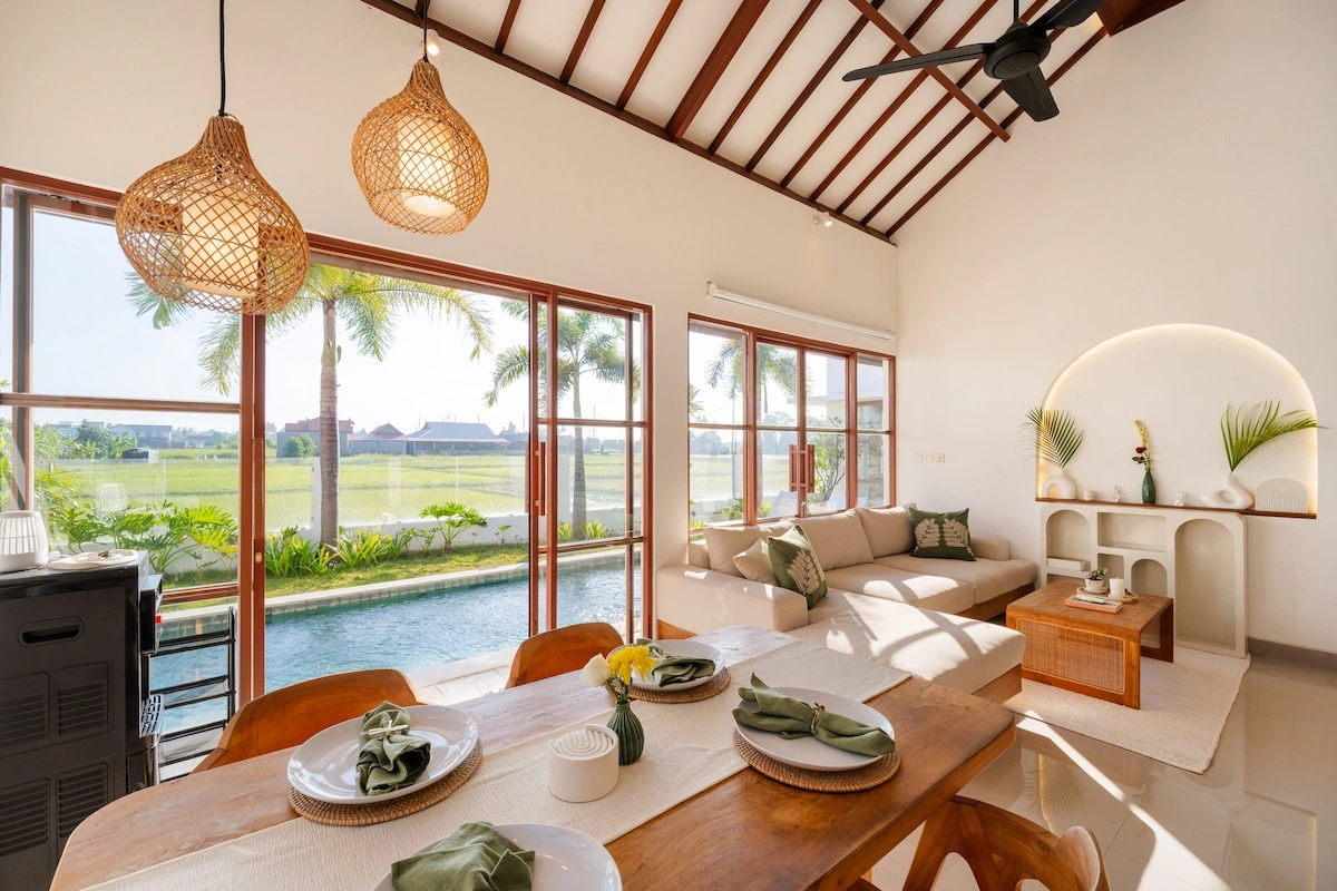 Villa w/ Pool, Rice Field & Mountain Views, 2-bed villa for rent in Seseh – photo 4 of 15