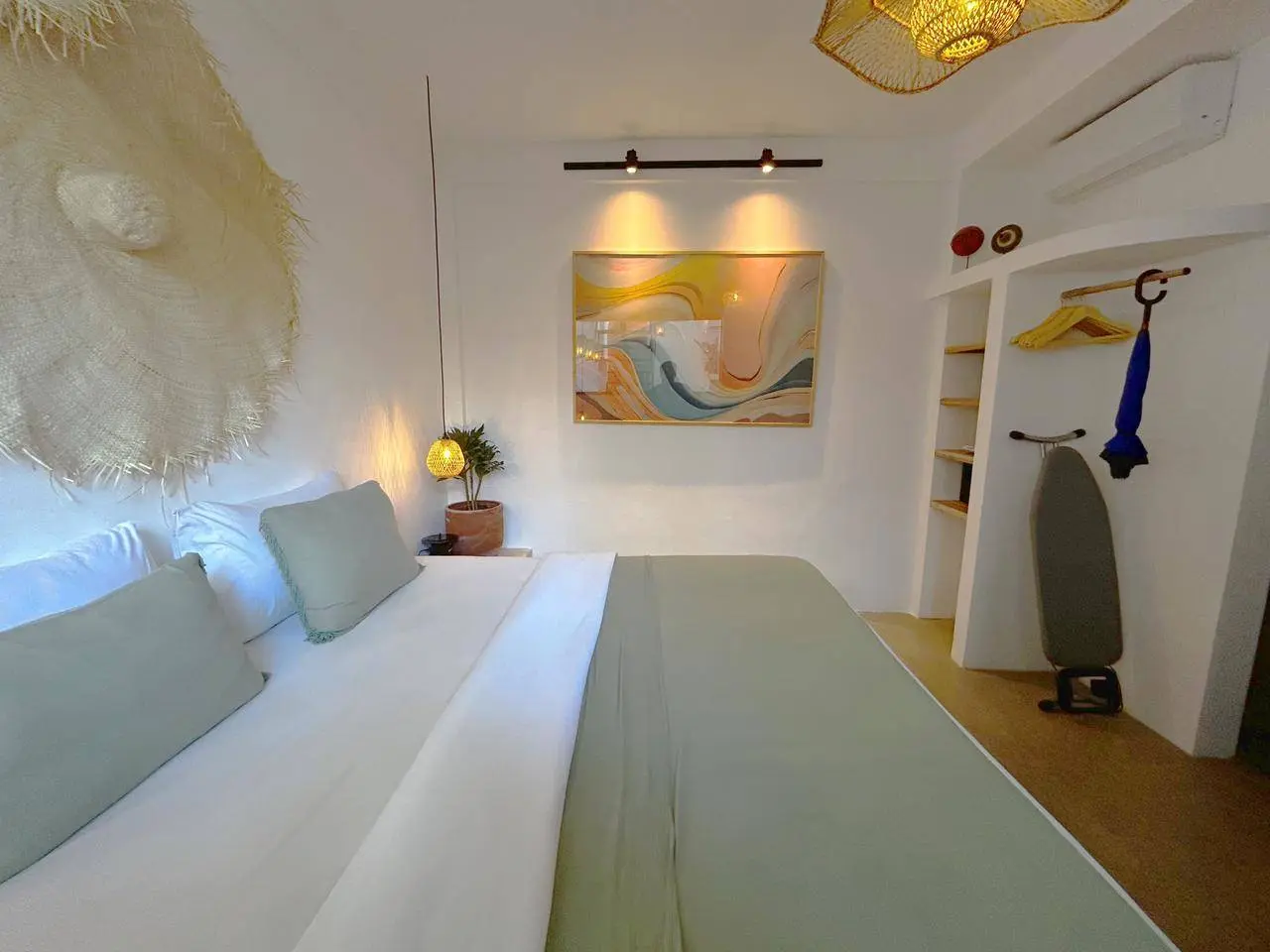 Modern 2 Bedrooms Villa in Berawa, 2-bed villa for rent in Canggu – photo 3 of 15