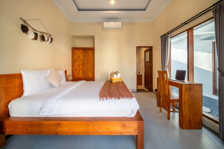 Yearly Rent Villa 3 Bedroom (Canggu) By Nami Bali, 3-bed villa for rent in Canggu – photo 3 of 15