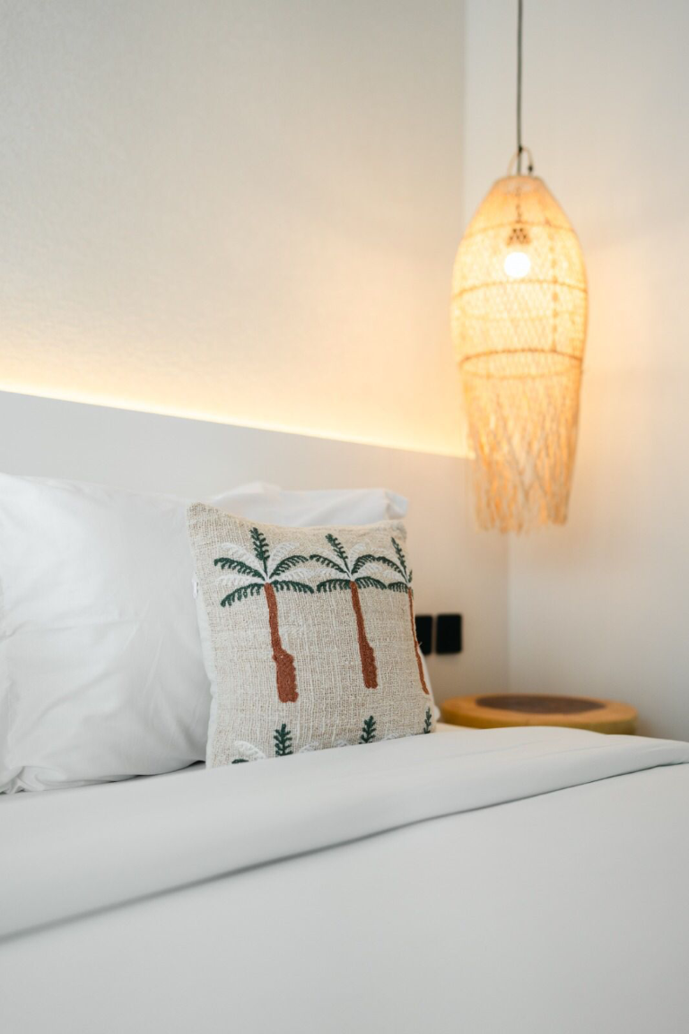 Live in the Heart of Canggu — Modern 1BR Loft Villa in Pererenan, 1-bed villa for rent in Pererenan – photo 3 of 15