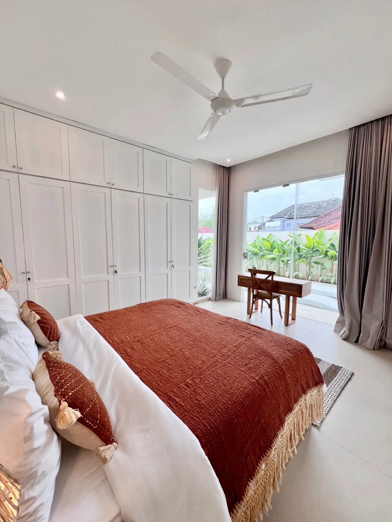 2BR Villa with Gym & Sauna – Tumbak Bayuh, 2-bed villa for rent in Pererenan – photo 10 of 15