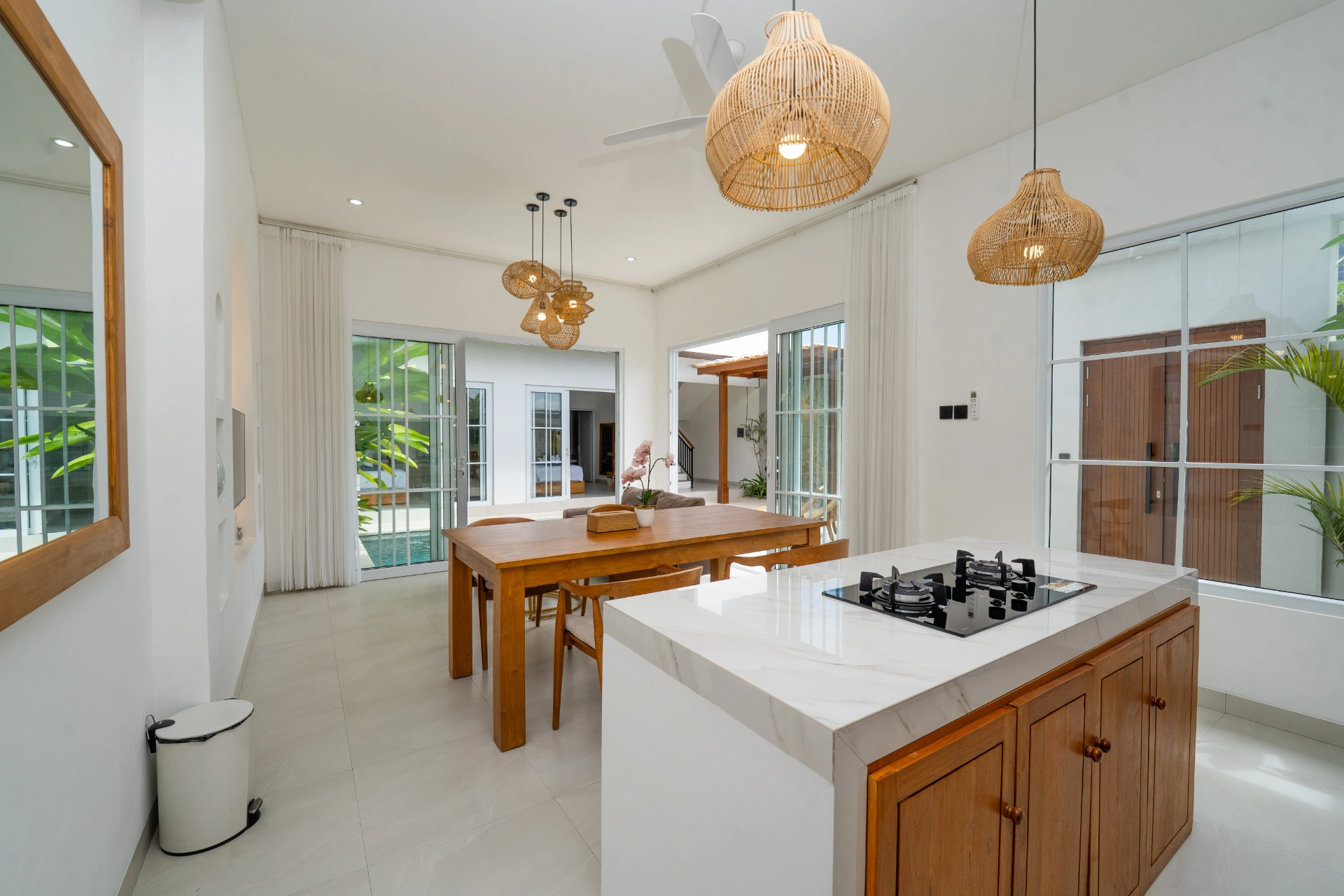 Villa Nadhira – 3BR Tropical Oasis in Berawa, 3-bed villa for rent in Canggu – photo 15 of 15