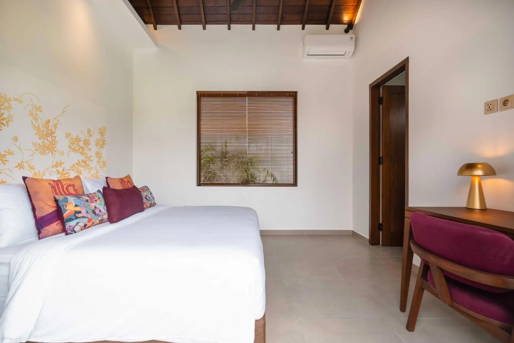 Rocca Bella Villa - Stunning 3BD Pool Villa Canggu w/ Ricefields View, 3-bed villa for rent in Canggu – photo 8 of 15