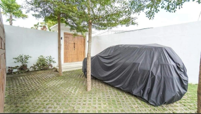3BR Villa with Expansive Tropical Garden in Buduk, 3-bed villa for rent in Pererenan – photo 9 of 10