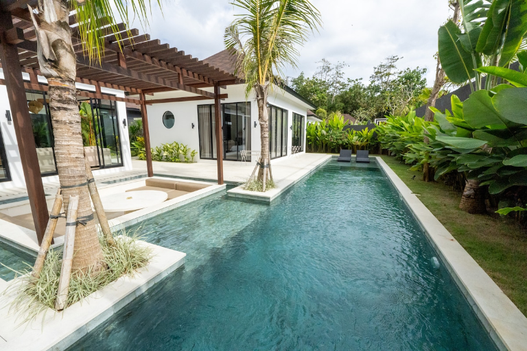 Villa Serene - 3BR in Uluwatu | Private Swimming Pool, 3-bed villa for rent in Uluwatu – photo 3 of 15