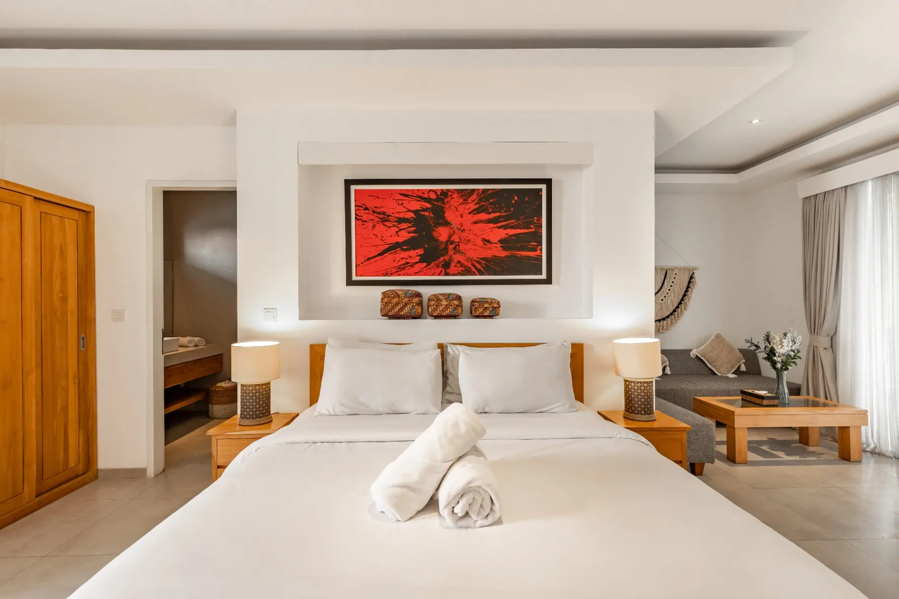 Stylish 1 BD Pvt. Apartment w/ shared kitchen&pool, 1-bed villa for rent in Canggu – photo 3 of 15
