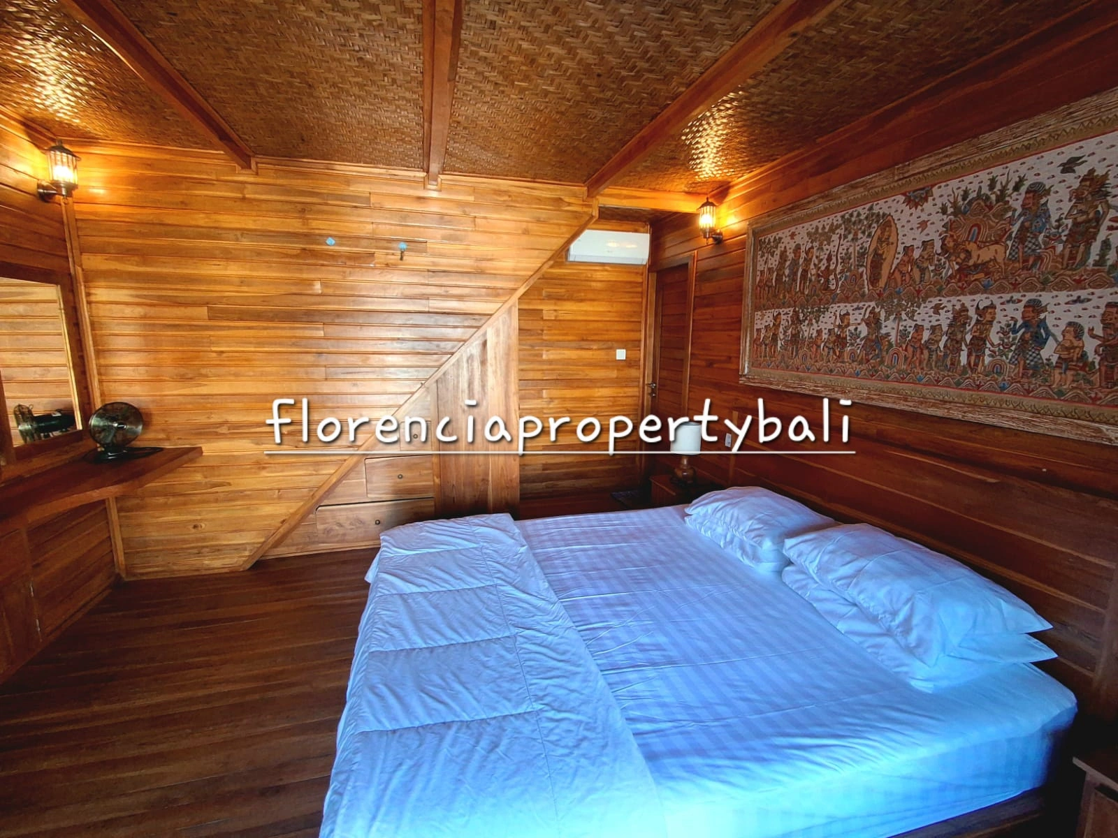Sanur Villa | Wooden Style | 2 Bedrooms for Yearly Rental, 2-bed villa for rent in Sanur – photo 11 of 15