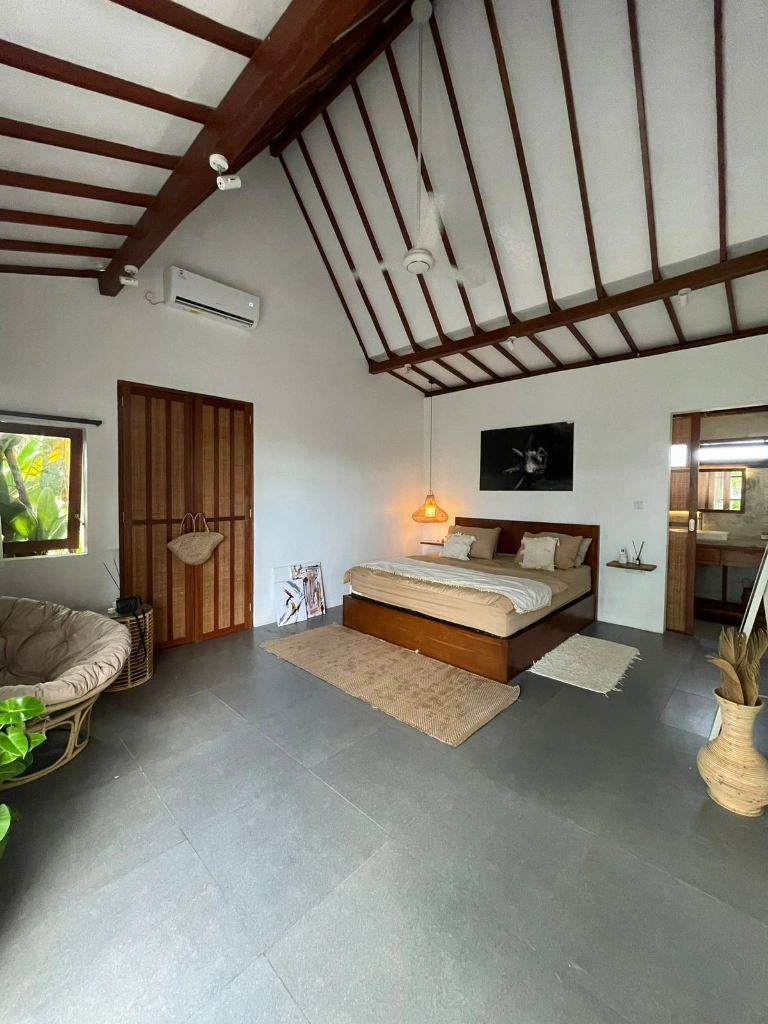 Monthly - Seseh - Tropical 2 Bedrooms Villa in Seseh, 2-bed villa for rent in Canggu – photo 9 of 12