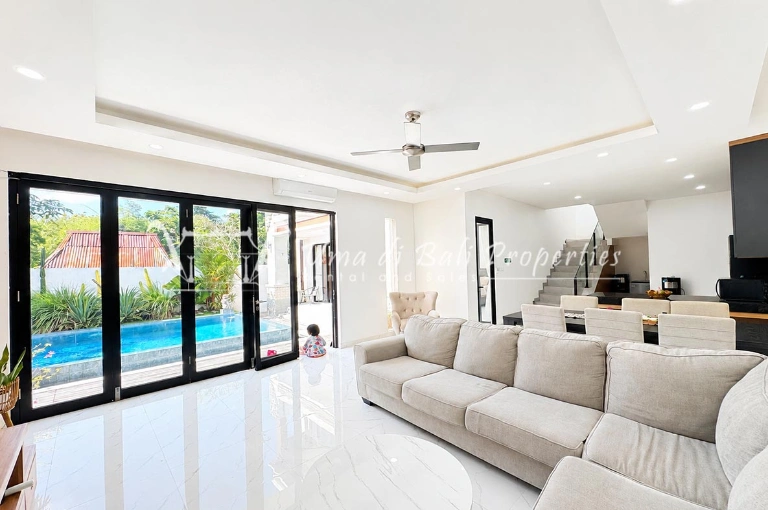 3BR Villa for Rent at Canggu, Bali, 3-bed villa for rent in Canggu – photo 3 of 15