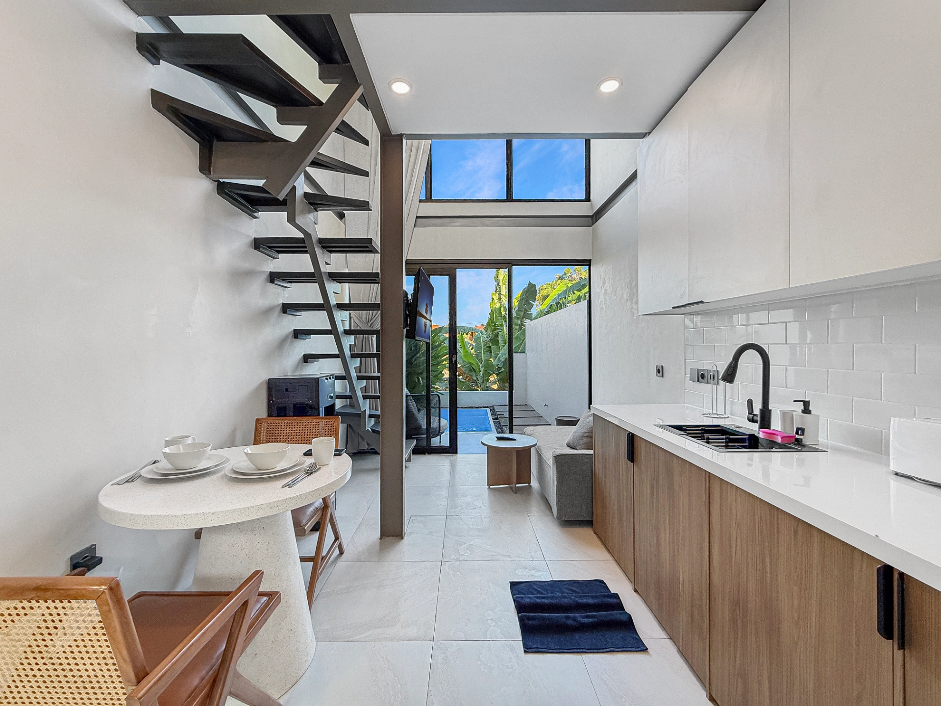 Stylish Loft With Private Pool By Local Property Team, 1-bed villa for rent in Canggu – photo 4 of 10