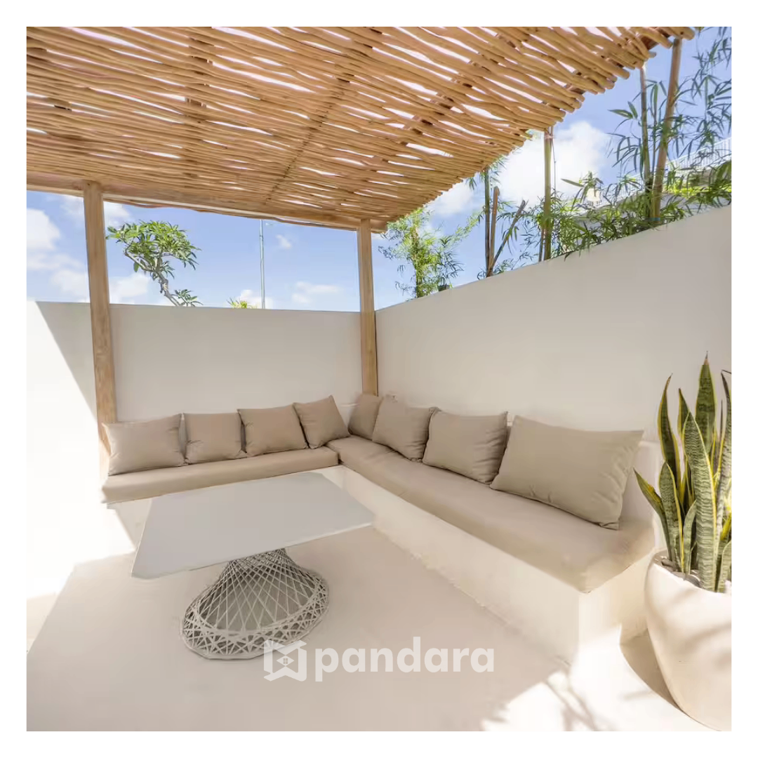 NEW Modern 3BR Villa | Quiet Oasis in Central Canggu | FAST WiFi & Desk in Every, 3-bed villa for rent in Canggu – photo 6 of 13
