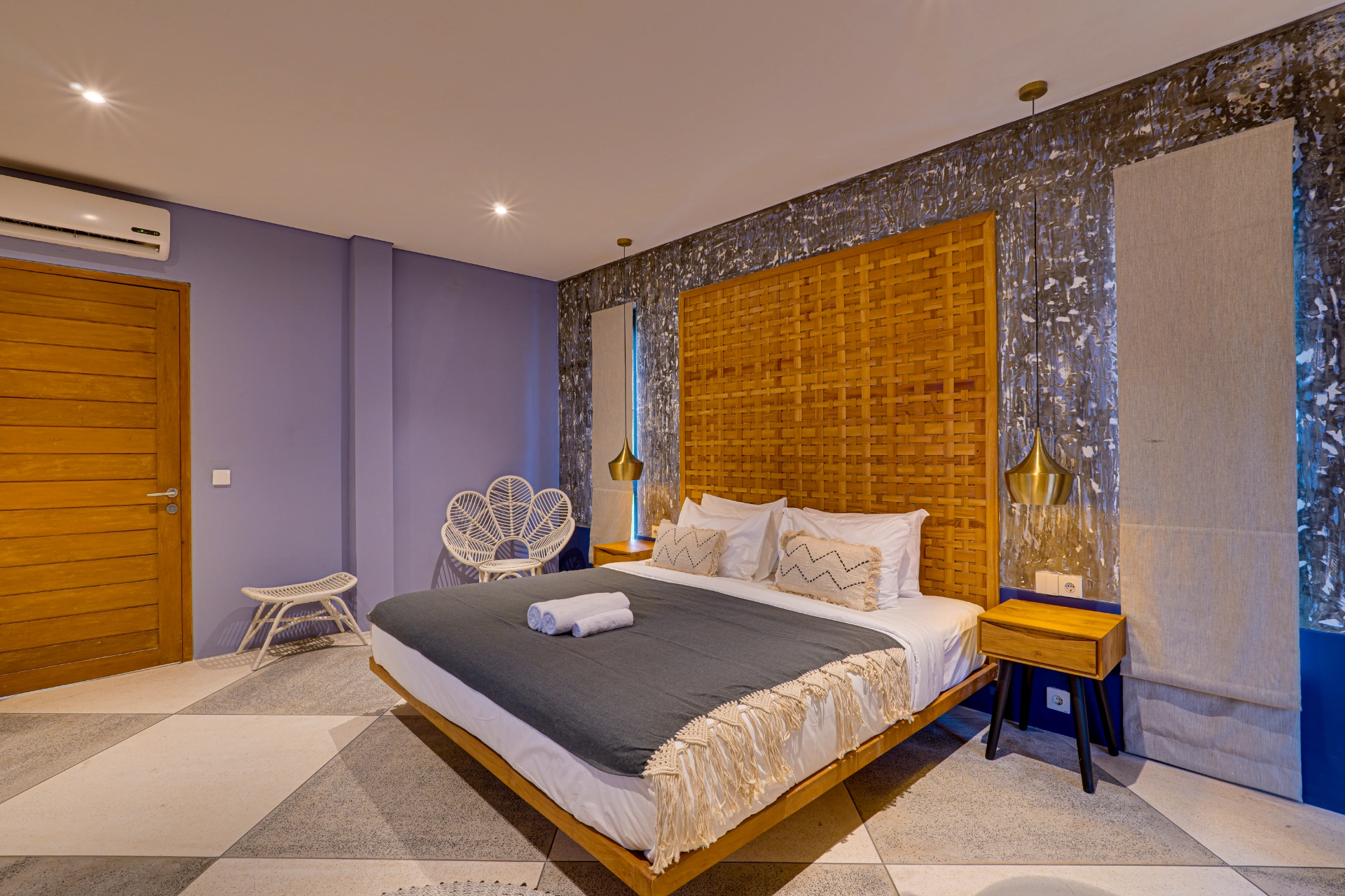 Designer Retreat Heart of Berawa | Casa Indigo, 2-bed villa for rent in Canggu – photo 15 of 15
