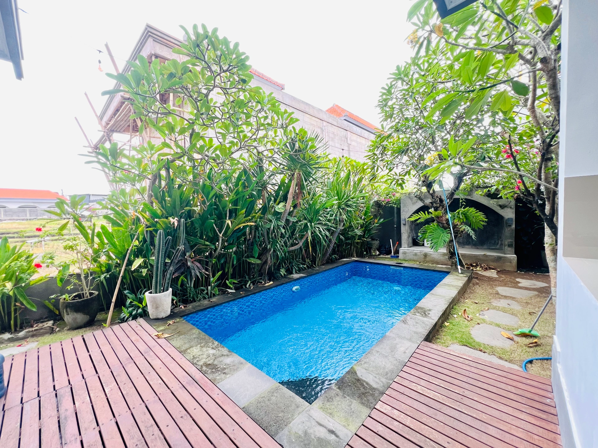 3 Bedroom Villa Walking Distance to Canggu Beach, 3-bed villa for rent in Canggu – photo 2 of 15