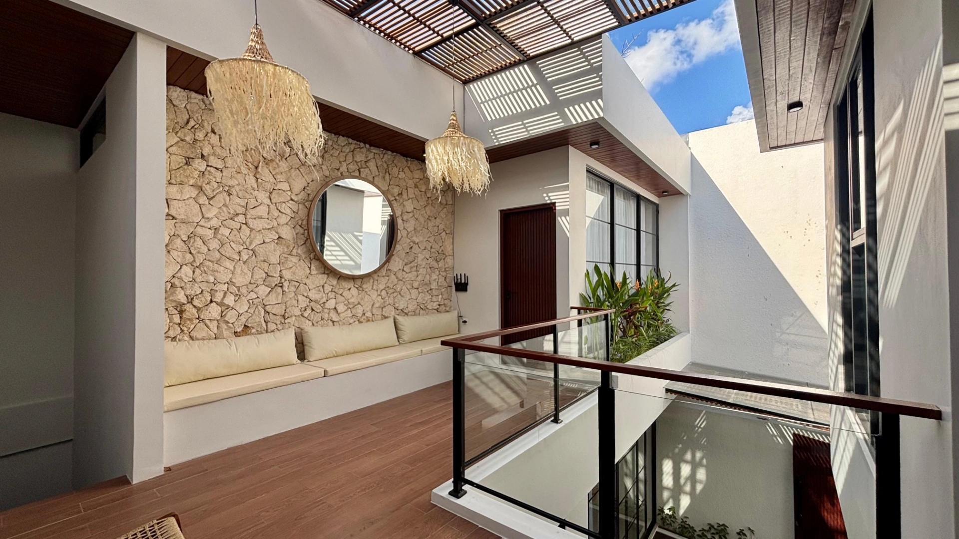 Brand New Modern 3 Bedroom Villa, 3-bed villa for rent in Canggu – photo 5 of 14