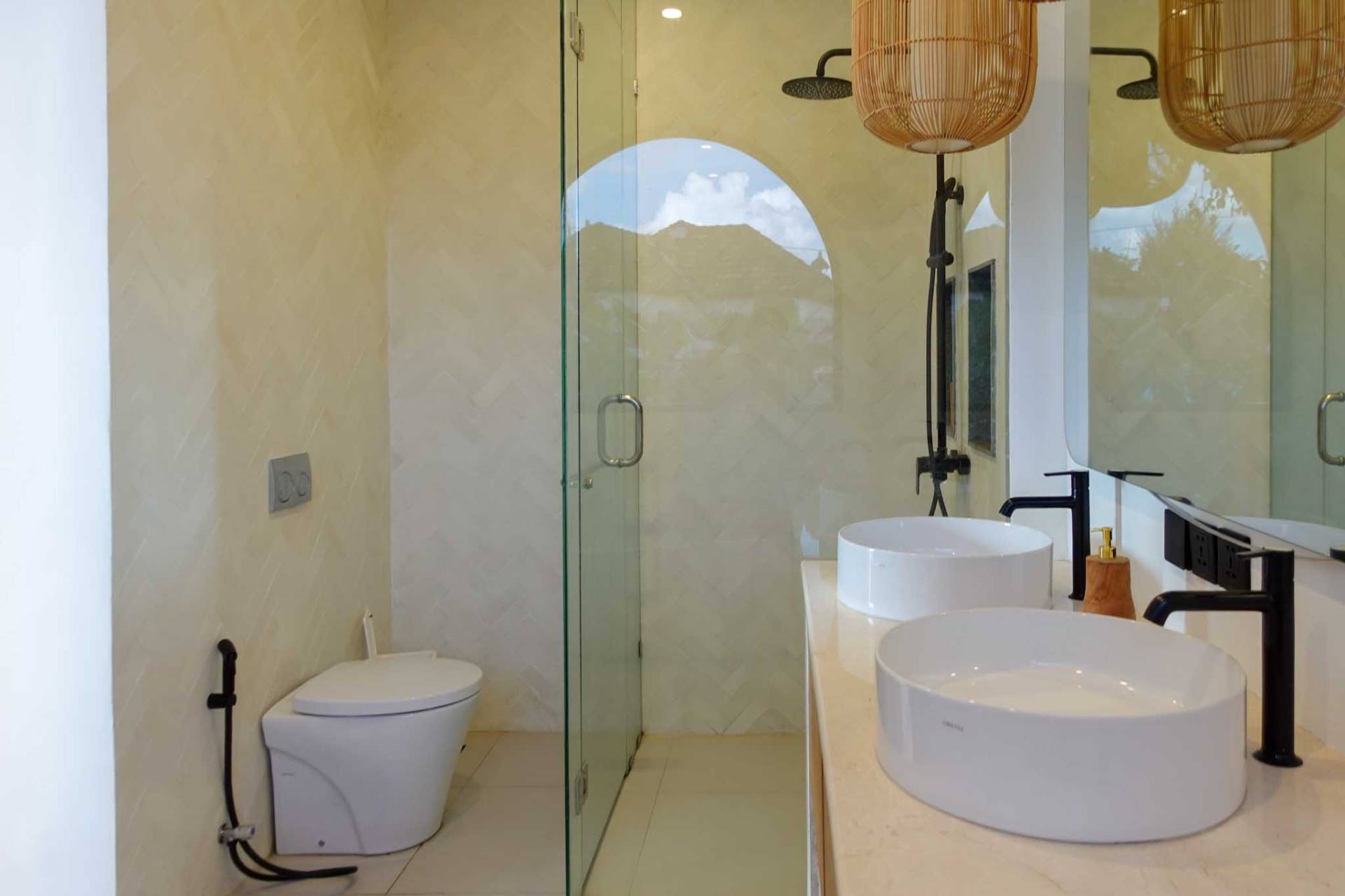 2-Bedroom Elegant Villa with BBQ Area in Cepaka, 2-bed villa for rent in Tabanan – photo 10 of 15