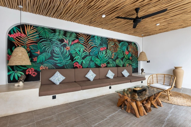 RARE OPPORTUNITY ! 2BR Villa - 2 Swimming Pool in Canggu, 2-bed villa for rent in Canggu – photo 4 of 15