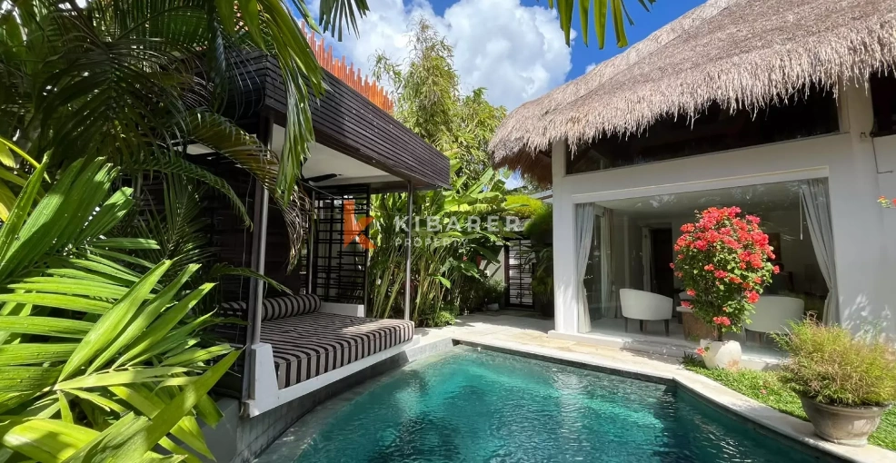 Lovely Serene Two-Bedroom Tropical Villa in the Heart of Umalas, 2-bed villa for rent in Seminyak – photo 10 of 15