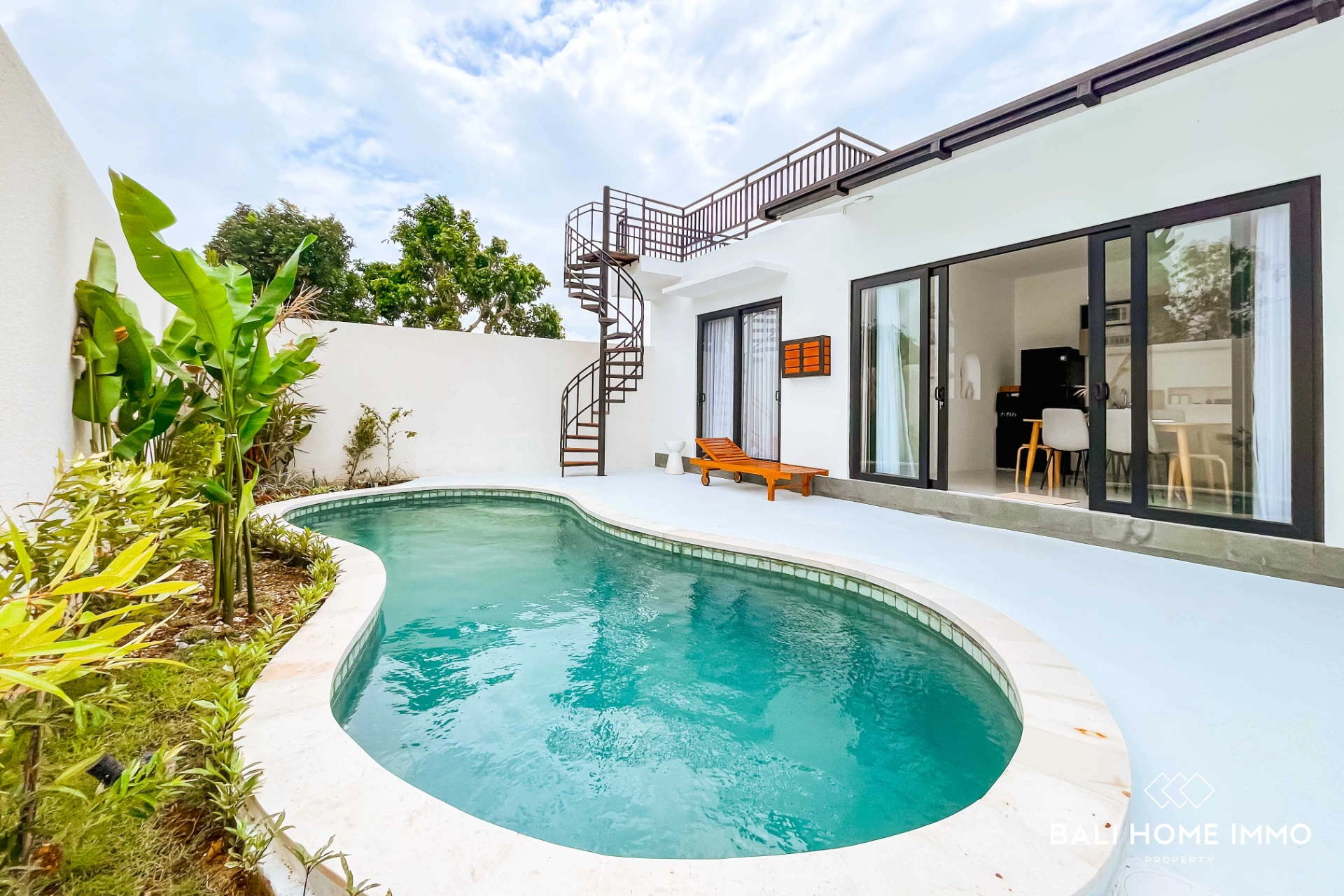 Cozy 2 Bedrooms Villa for Rent & Sale in Ungasan, 2-bed villa for rent in Uluwatu – photo 3 of 13