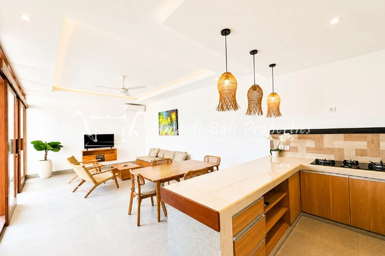 2BR Villa for Rent at Batubelig, Bali I, 2-bed villa for rent in Canggu – photo 8 of 14