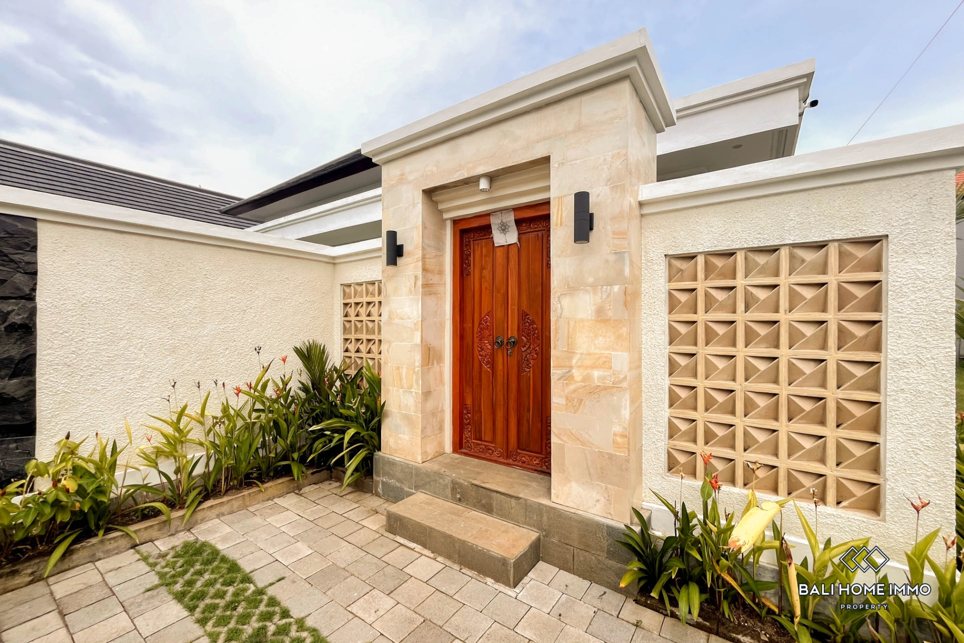 Brand New 2 Bedrooms Villa for Monthly-yearly Rental in Jimbaran, 2-bed villa for rent in Uluwatu – photo 14 of 14
