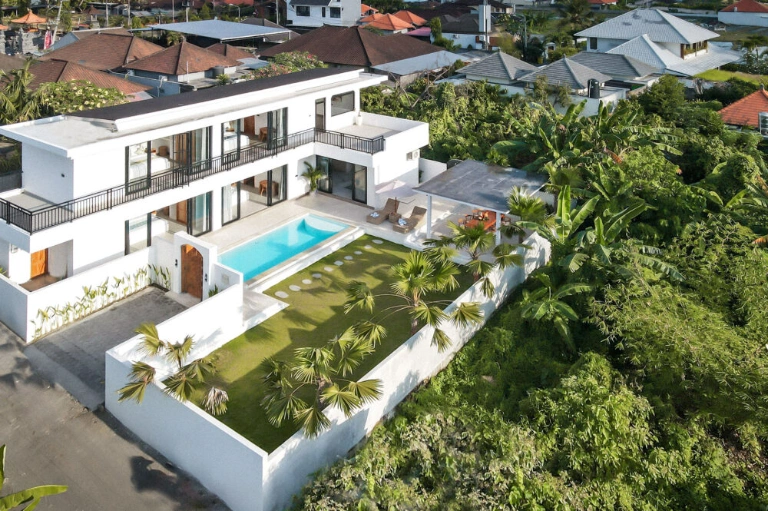 Villa For Rent 4 Bed In Padonan,canggu Bali, 4-bed villa for rent in Canggu – photo 11 of 15
