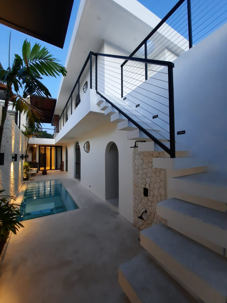 Rental Villa 4-Bedrooms Monthly & Yearly Close to Batu Bolong Beach, Bali, 4-bed villa for rent in Canggu – photo 2 of 15