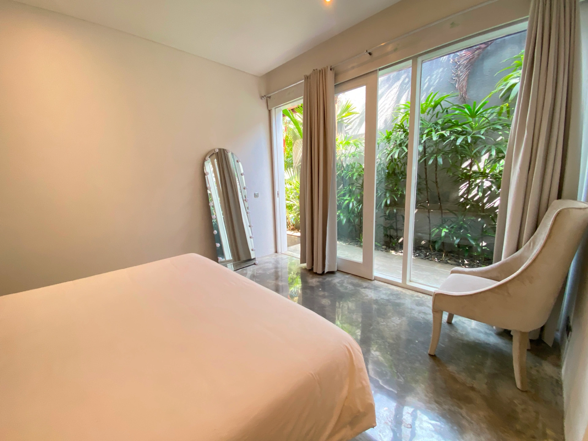 4BR Villa for Rent in Umalas | IDR 550 Million / Year, 4-bed villa for rent in Canggu – photo 6 of 15