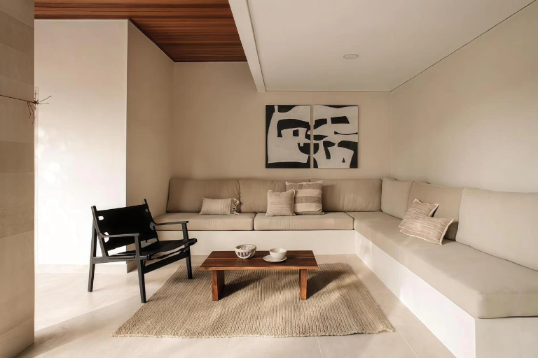 3 Bedroom Modern Villa for Monthly and Yearly Rent in Umalas, 3-bed villa for rent in Canggu – photo 4 of 15